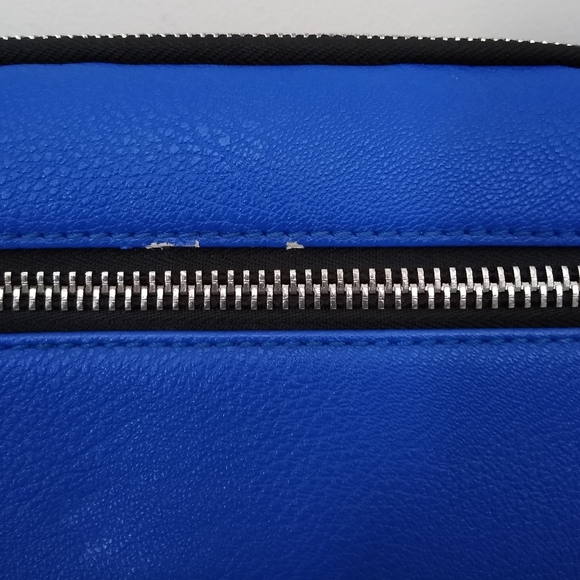Co-lab Royal Blue Grained Clutch Purse - Picture 8 of 14